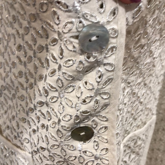 SUSAN Graver Style linen blend eyelet blazer. Size M. Ivory silver thread spring - Picture 4 of 10